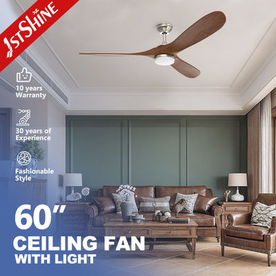 Bon prix Ventilateur de plafond LED en bois de style Europe avec lumière atténuée 220v pour décoration en ligne