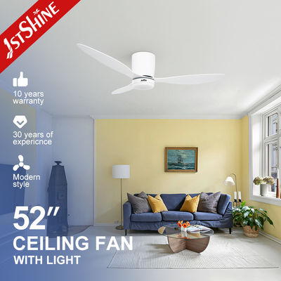 Bon prix Ventilateur de plafond en plastique de 52 po avec minuterie Ventilateur de plafond moderne à DEL à profil bas blanc en ligne