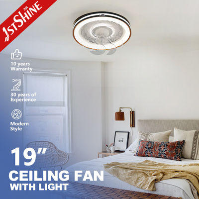 Bon prix Fan de plafond de la rotation LED de 360 degrés avec la tête d'oscillation, lumière d'intérieur de fan de chambre à coucher en ligne