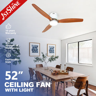 Bon prix Les lames en bois solides d'intérieur rincent la fan de plafond de 52 pouces avec léger et à distance en ligne
